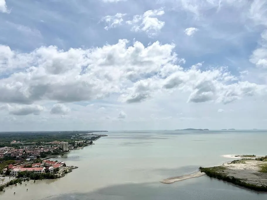 Silversc@Pe Melaka Seaview 2Room/5Pax/Bathub/Tvbox Malaysia