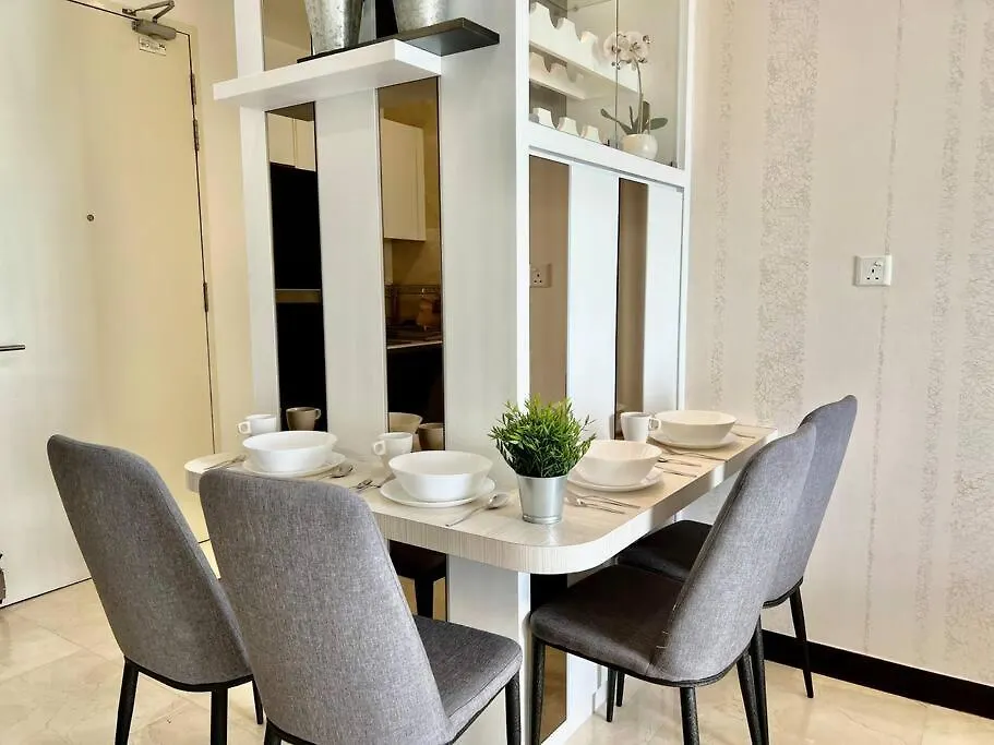 Silversc@Pe Melaka Seaview 2Room/5Pax/Bathub/Tvbox contacts